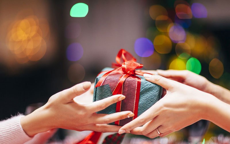 Buy the best gifts for your family this christmas